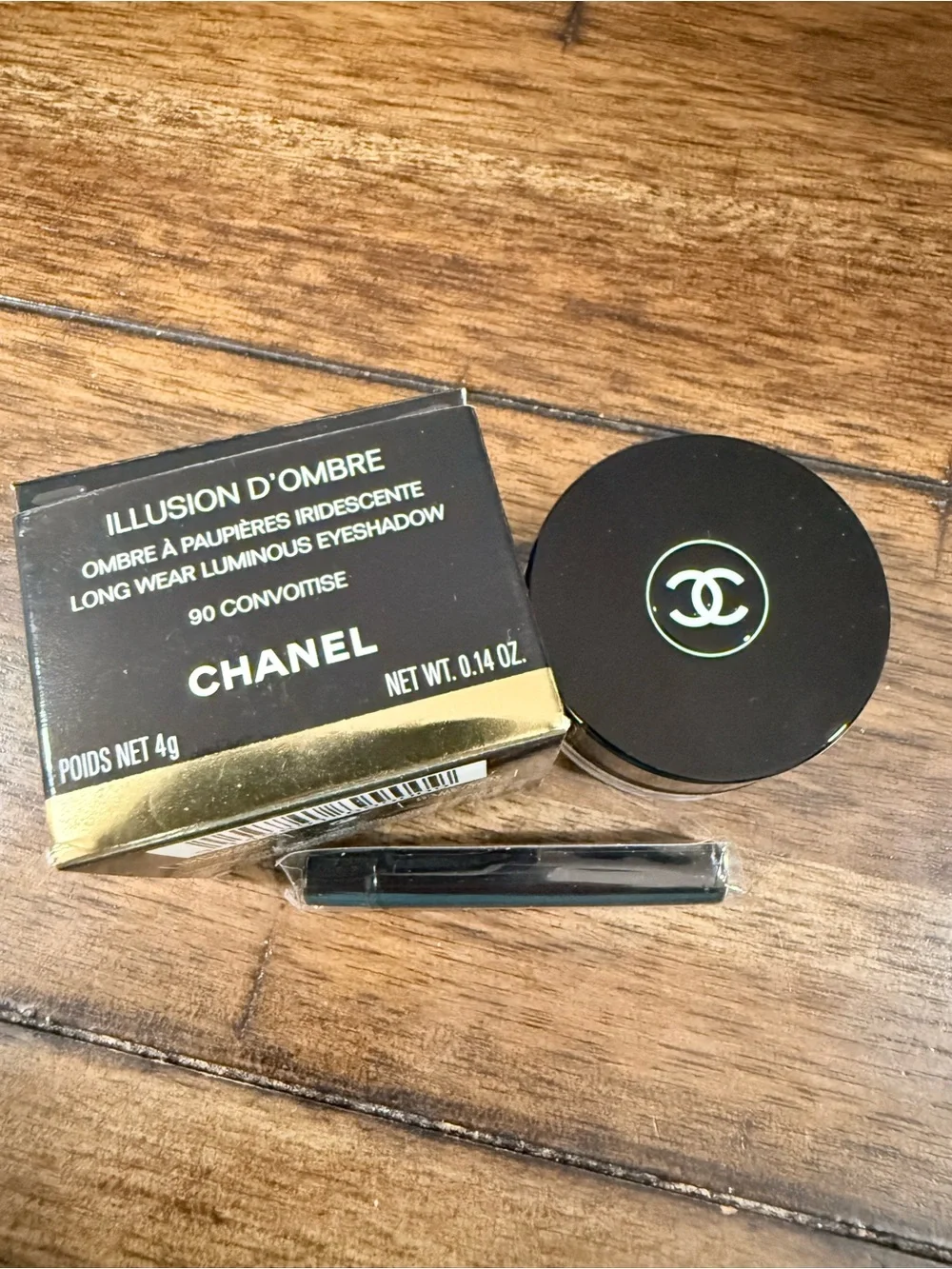 CHANEL Illusion D'Ombre Long Wear Luminous Eyeshadow - Convoitise